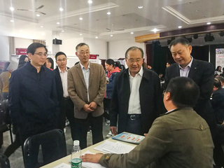 beat365亚洲体育官方网站信息学院成功举办2019届师范生专场招聘会