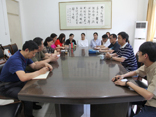 中央音乐学院陈荃有教授应邀来beat365研讨