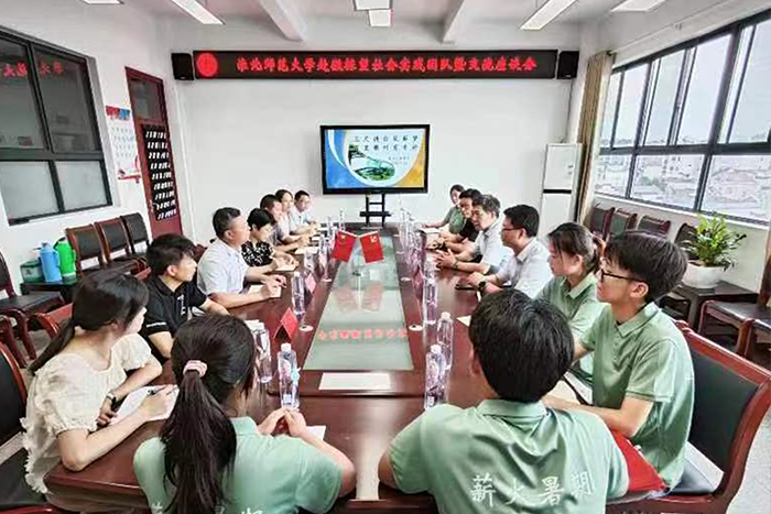 e26a14c3b07e46fba1a609a7bd438b96.jpg e26a14c3b07e46fba1a609a7bd438b96.jpg