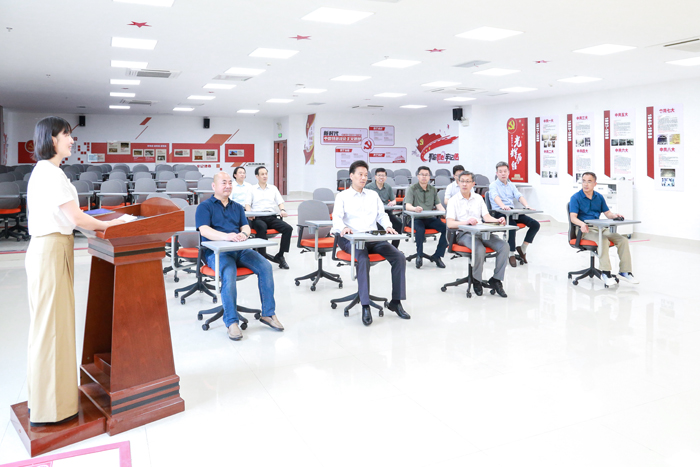 e431f445ba2e4520bcd1f81281c2f81c.jpg e431f445ba2e4520bcd1f81281c2f81c.jpg