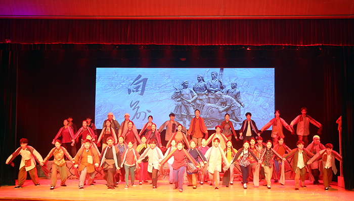 c4ad893b21ba446a850e75d02ea5c7e7.jpg c4ad893b21ba446a850e75d02ea5c7e7.jpg