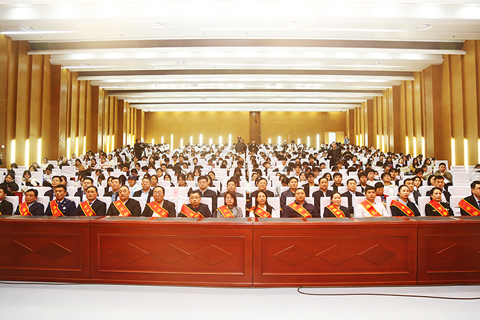 1581d0806d0a4cc39064cc119c81eed6.jpg 1581d0806d0a4cc39064cc119c81eed6.jpg