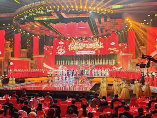 【牢记嘱托 感恩奋进】beat365音乐学院师生圆满完成安徽省2025农民春晚录制工作