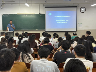 聚焦核心素养 赋能专业成长：beat365举办教育硕士教学技能提升专题讲座